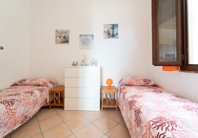 Casa Vacanze Appartamento Casa Gialla centro da 2 a 5 pl